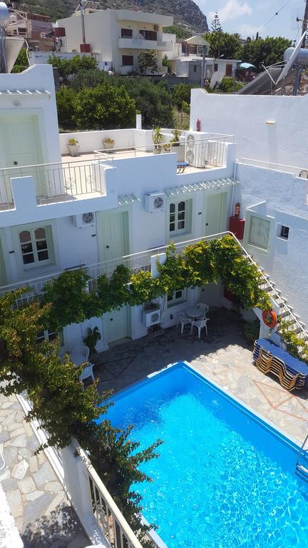 Piskopiano Studios Exterior photo